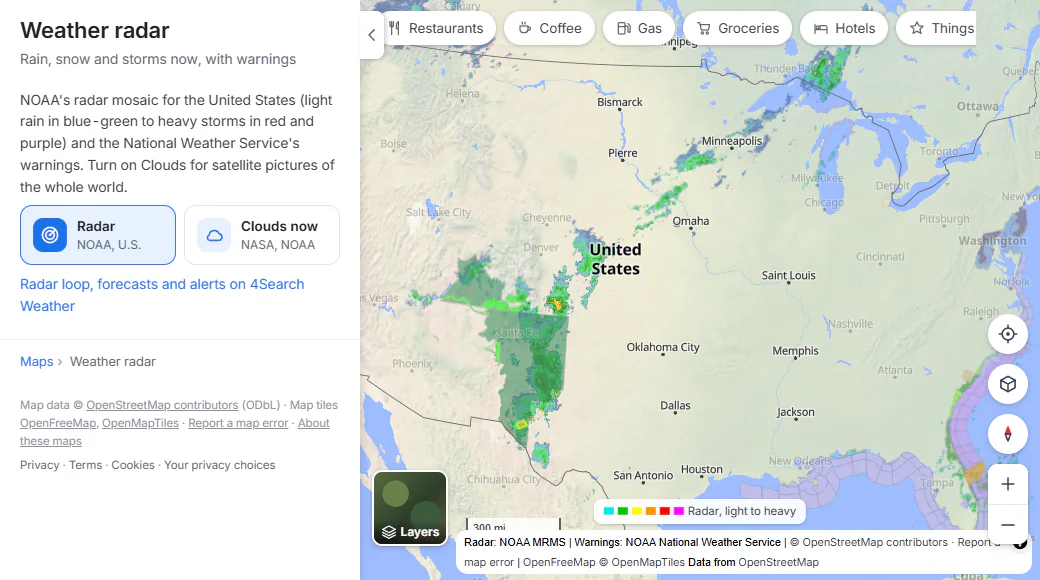 The Weather radar page: NOAA radar over the United States in colors from light to heavy rain, switches for Radar and Clouds now in the panel, a color key at the bottom of the map and the data credit